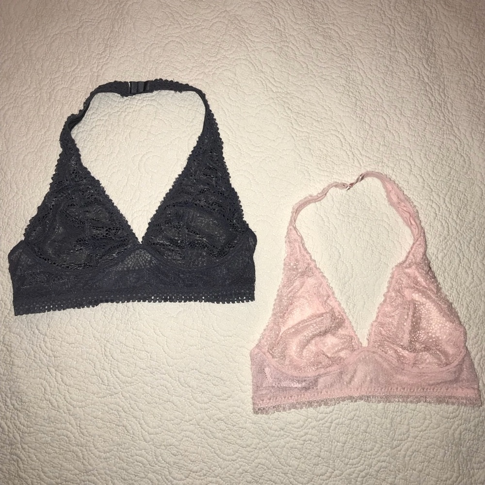 NWOT VS LACE BRALETTE BUNDLE OF TWO